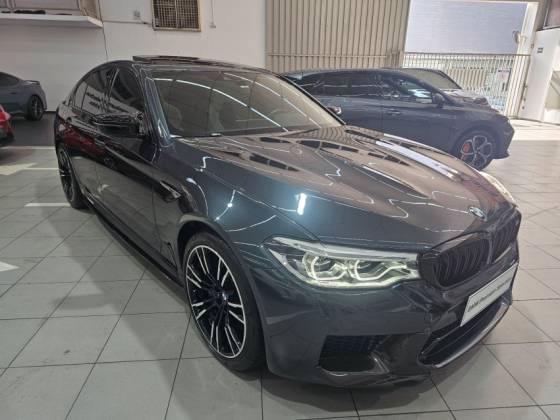 BMW M5 4.4 V8 TWIN POWER M XDRIVE STEPTRONIC
